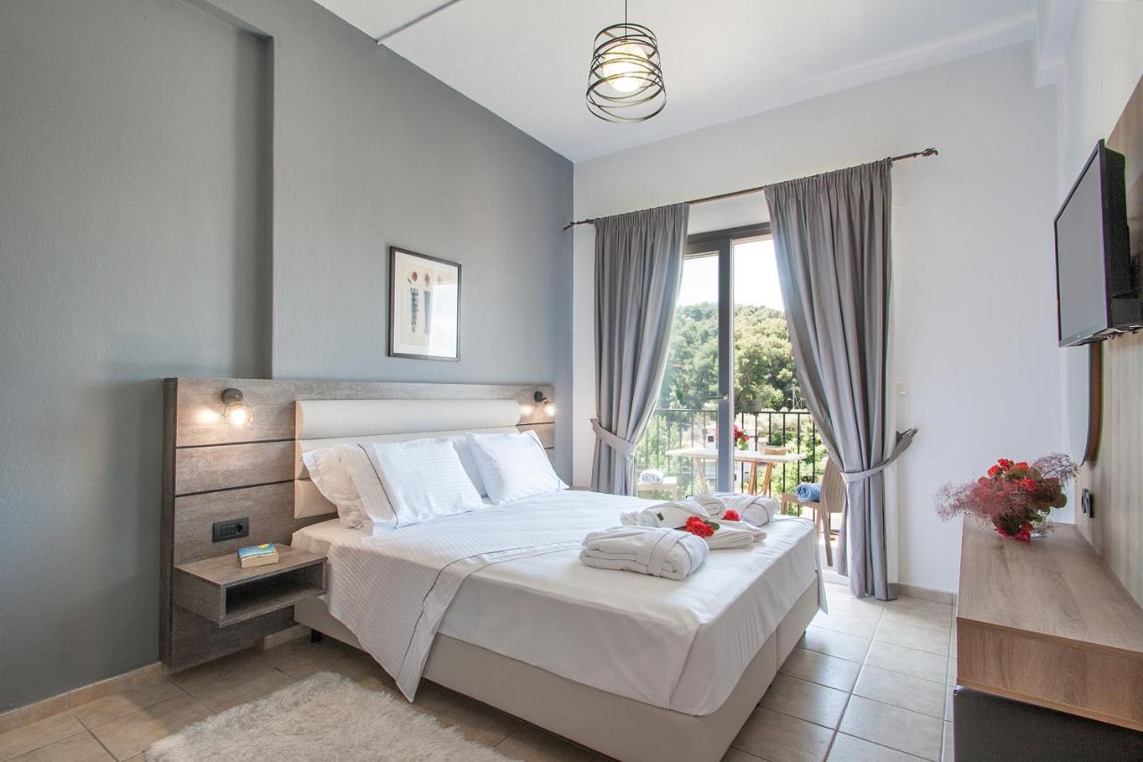 Hermes Hotel Vromólimnosz Kültér fotó