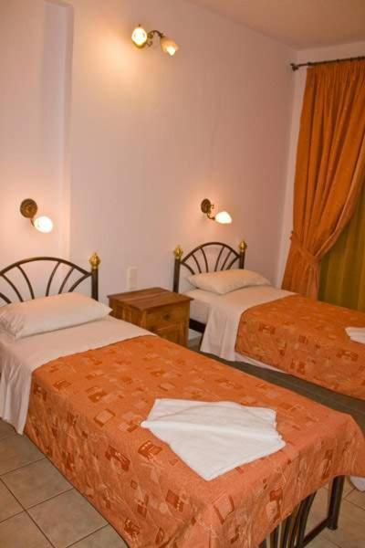 Hermes Hotel Vromólimnosz Kültér fotó